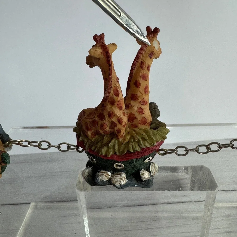 Vintage Noahs Ark Figurine Set 4 Piece Resin Animal Boat Chain Linked Decor